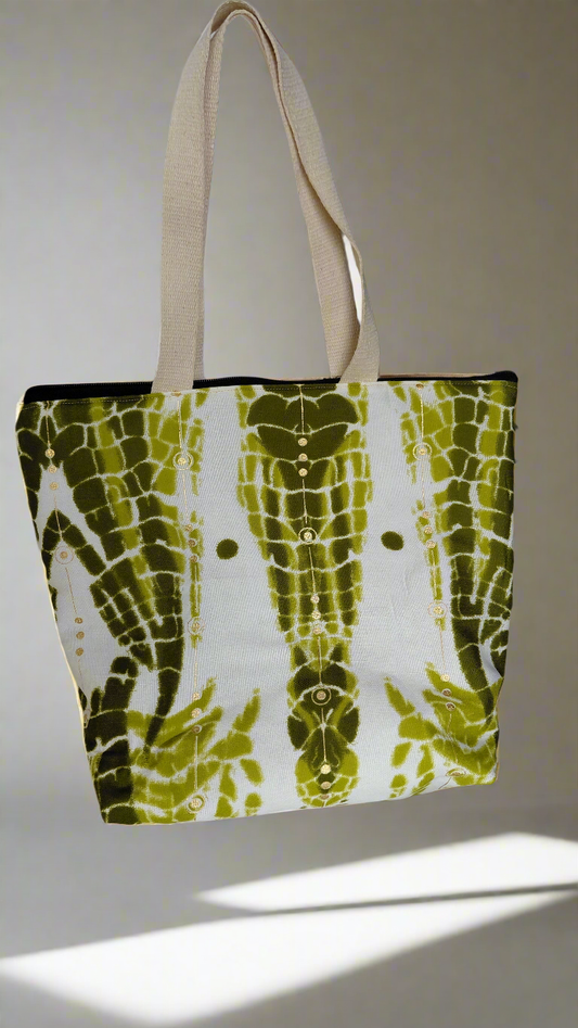 Green shibori print tote bag
