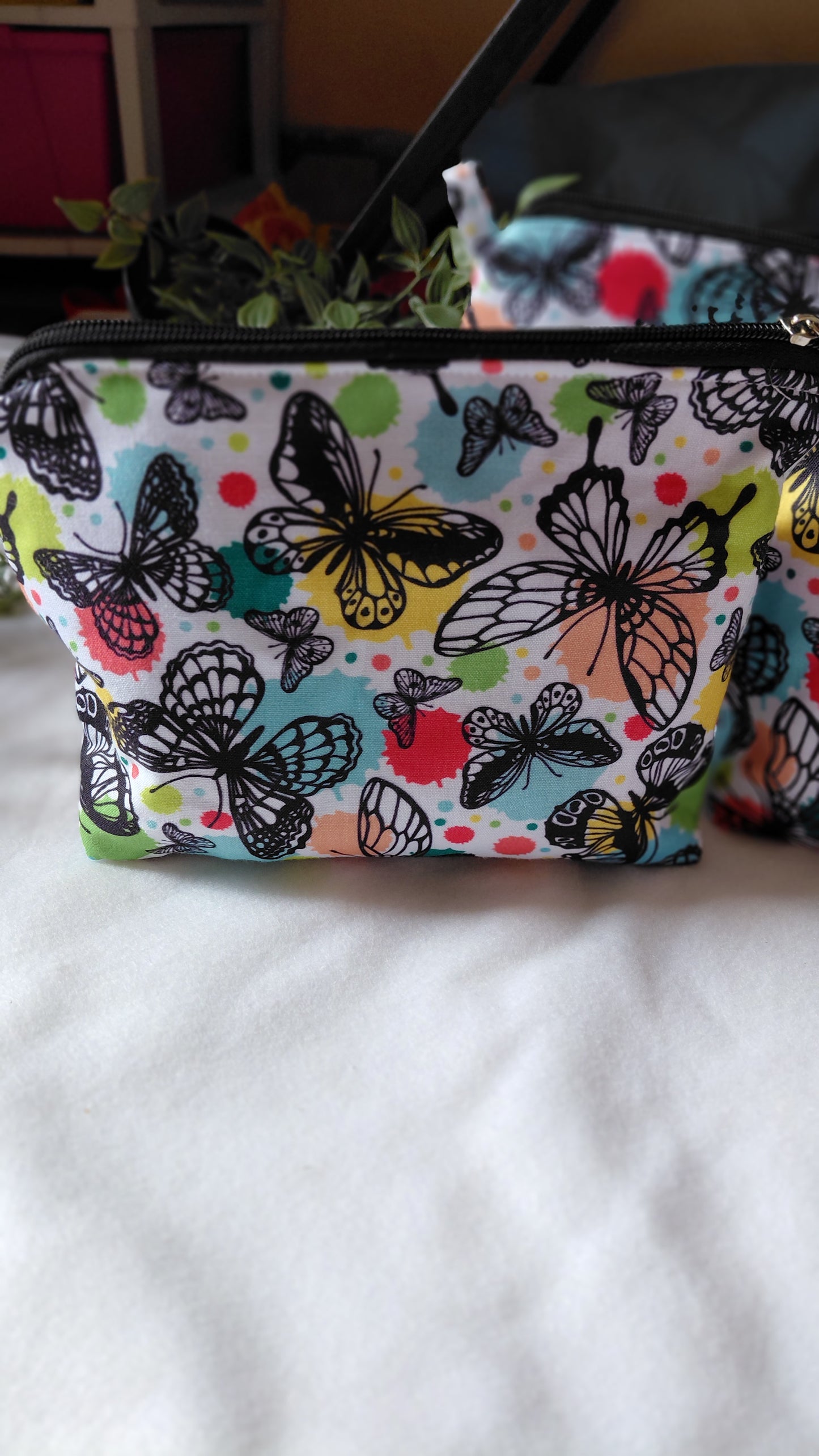 Zipper pouch butterfly