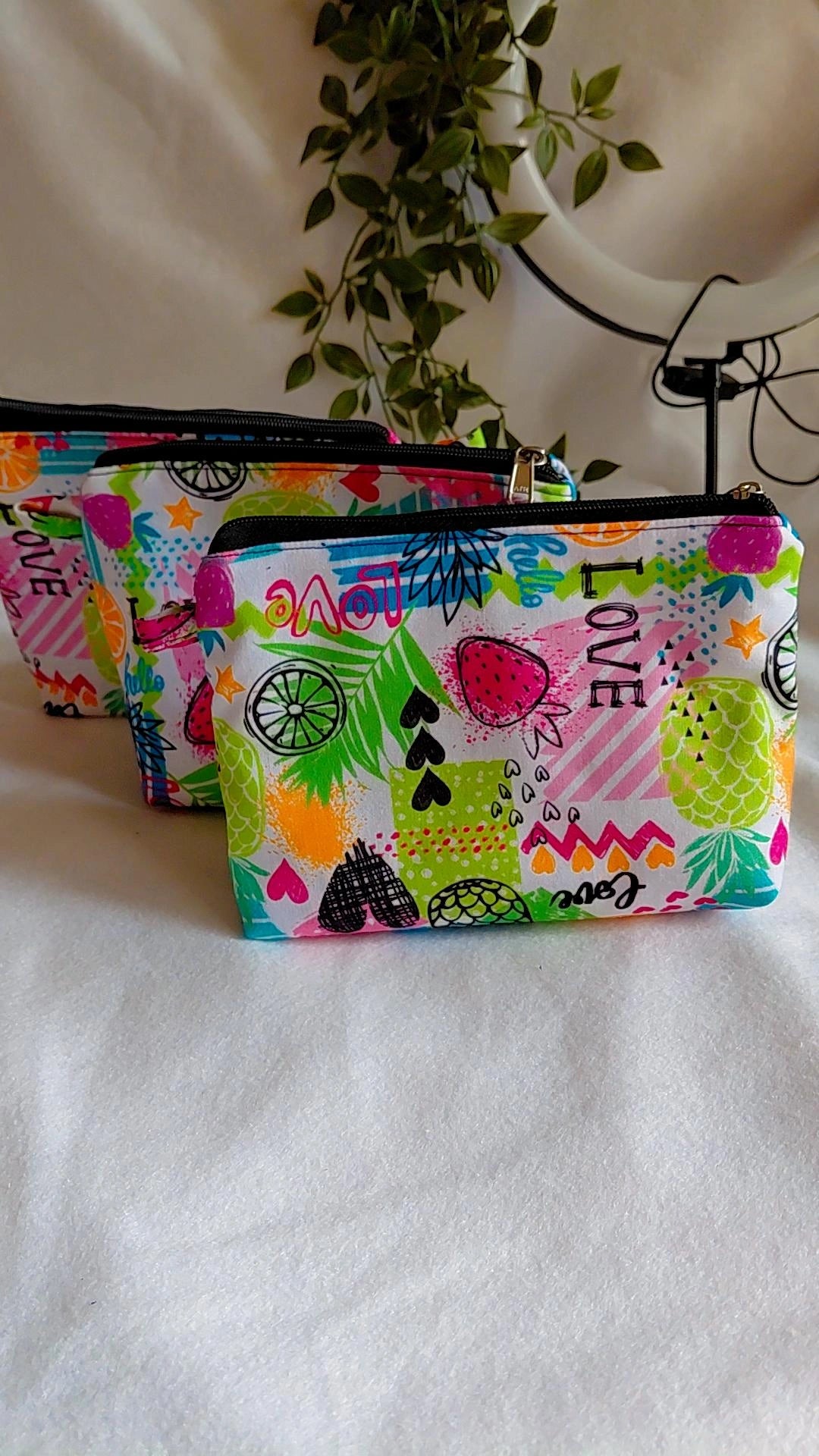 Zipper pouch love theme
