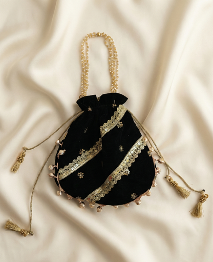 Black velvet potli