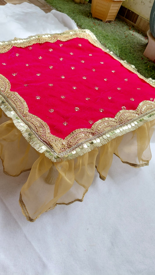 Chowki Aasan Rani Pink 16×16inches size